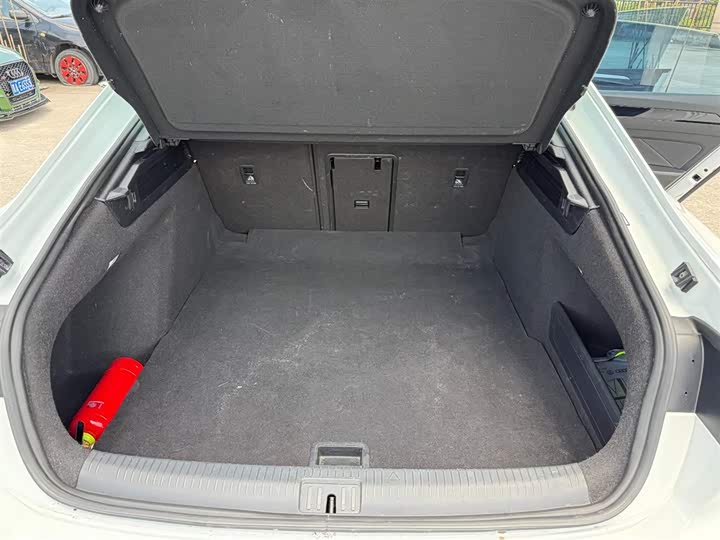 Фото 14 - Volkswagen CC