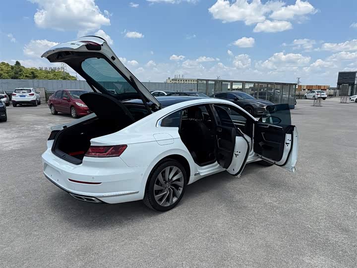 Фото 16 - Volkswagen CC