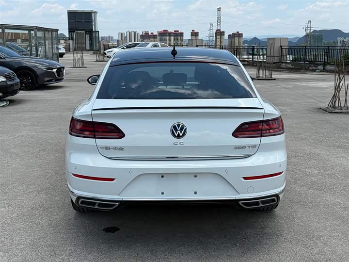 Фото 23 - Volkswagen CC