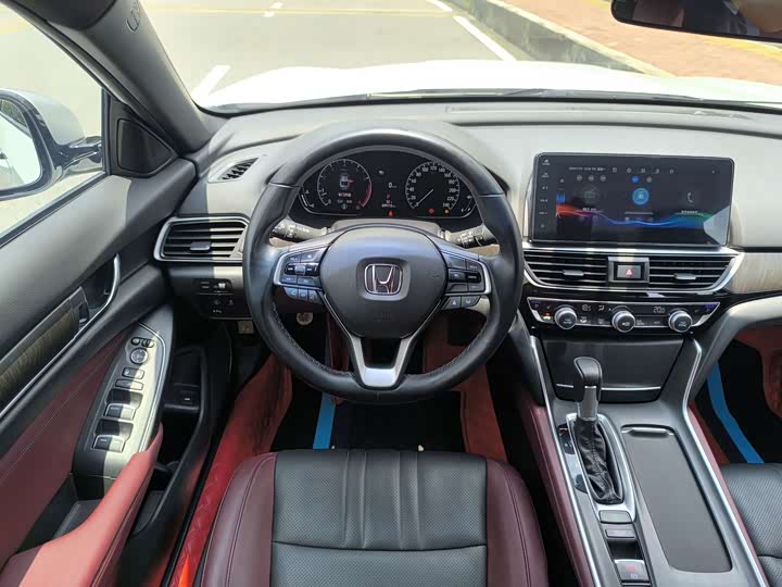 Фото 22 - Honda Inspire