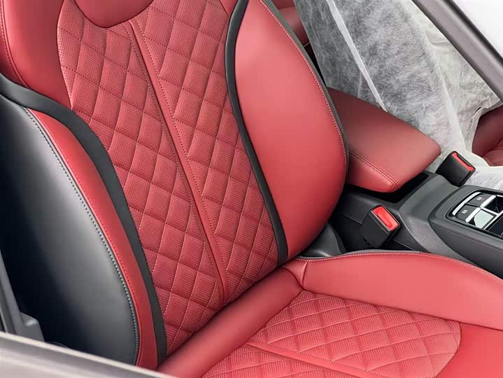 Фото 23 - Audi Q2L