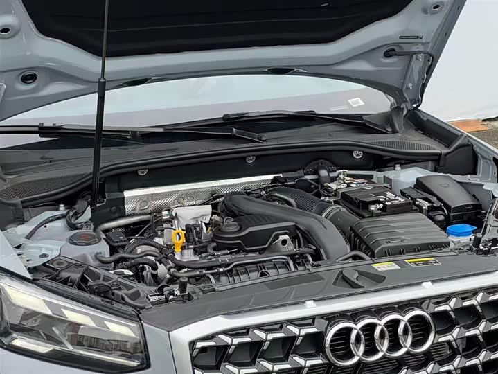Фото 26 - Audi Q2L