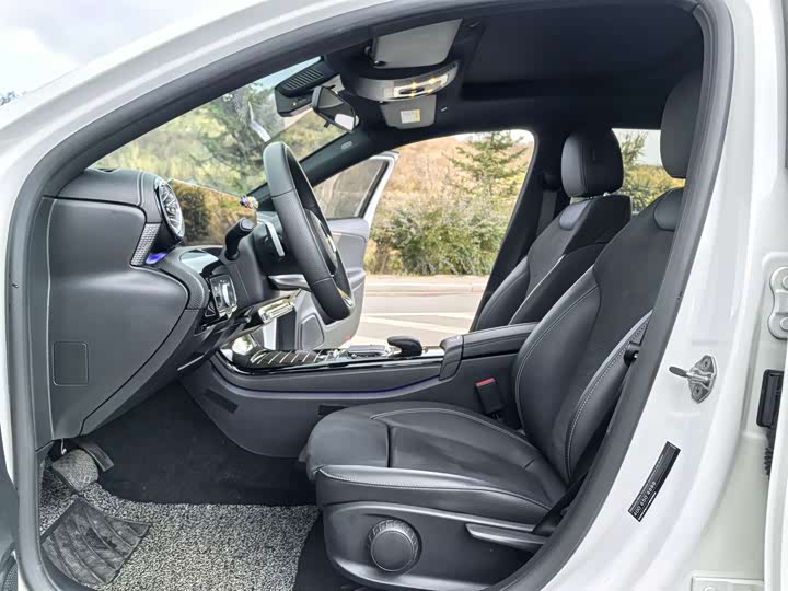 Фото 9 - Mercedes-Benz A-Class