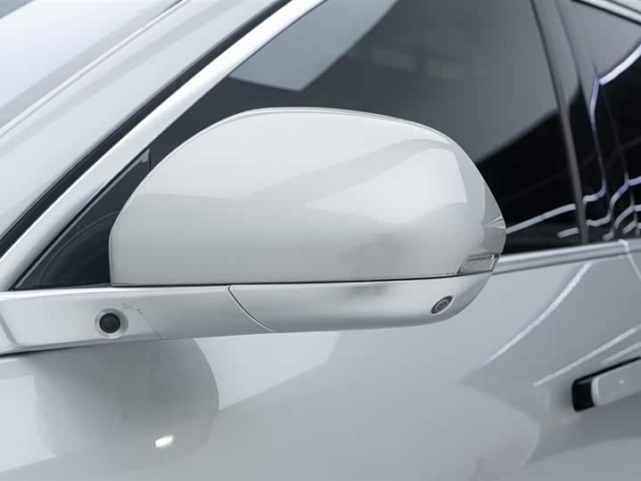 Фото 10 - LiXiang L9