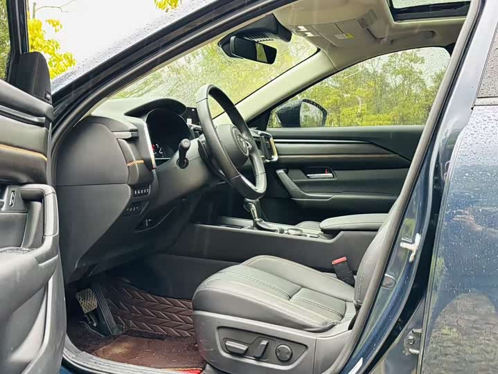 Фото 12 - Mazda CX-50