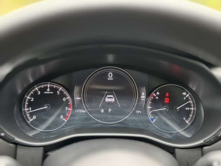 Фото 13 - Mazda CX-50