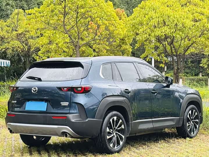 Фото 3 - Mazda CX-50