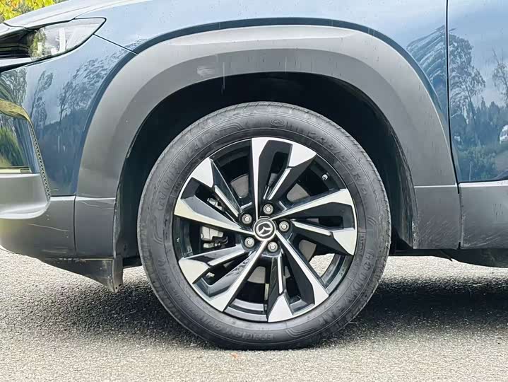 Фото 9 - Mazda CX-50