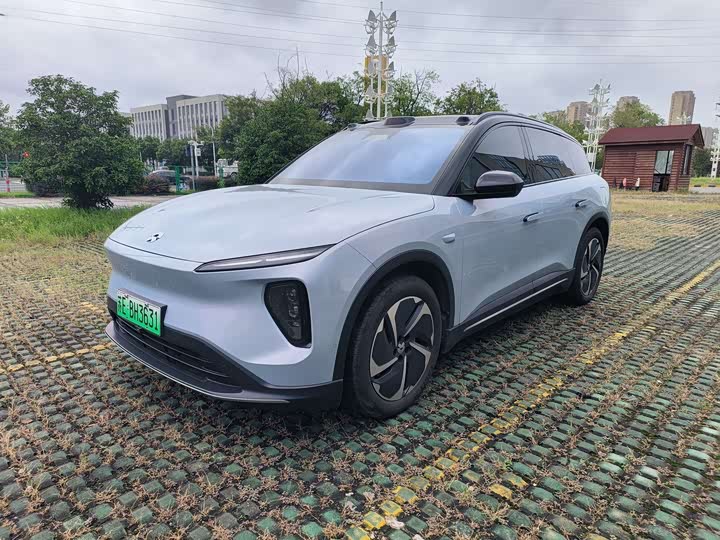 Фото 1 - Nio ES6