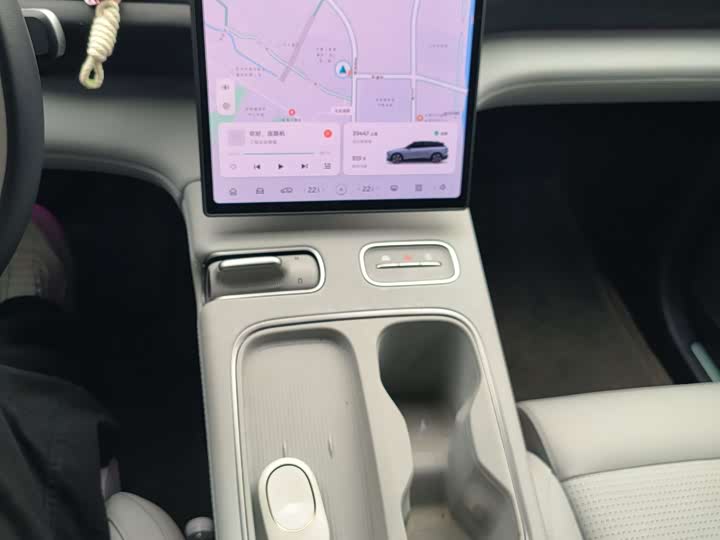 Фото 12 - Nio ES6