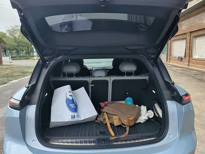 Фото 13 - Nio ES6