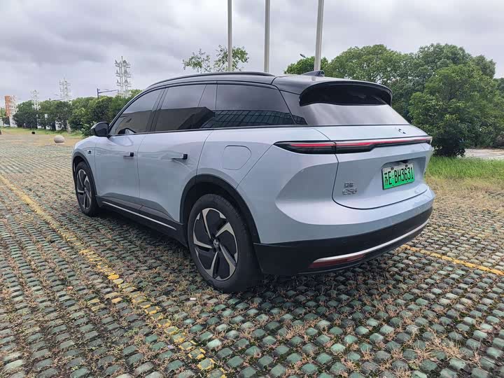 Фото 4 - Nio ES6
