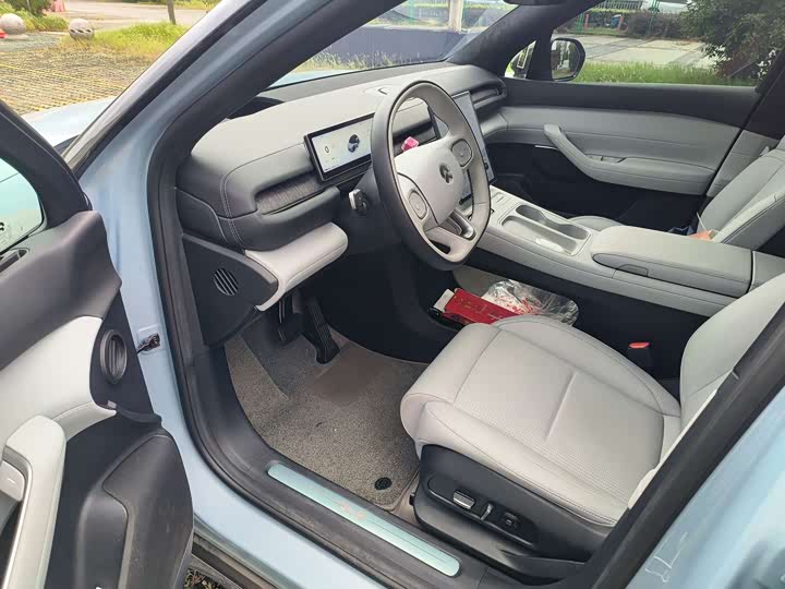 Фото 6 - Nio ES6