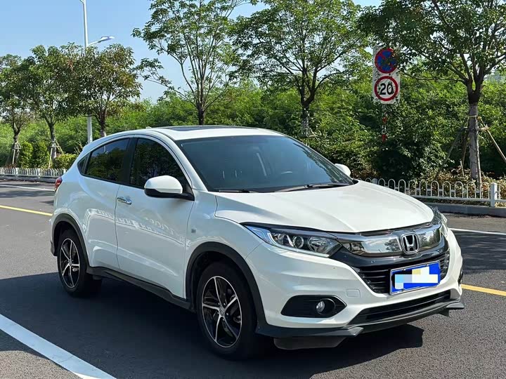 Фото 3 - Honda Vezel