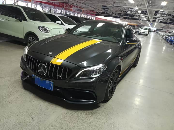 Фото 1 - Mercedes-Benz C-Class AMG