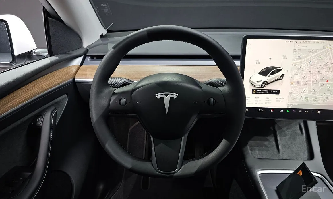 Фото 13 - Tesla Model Y