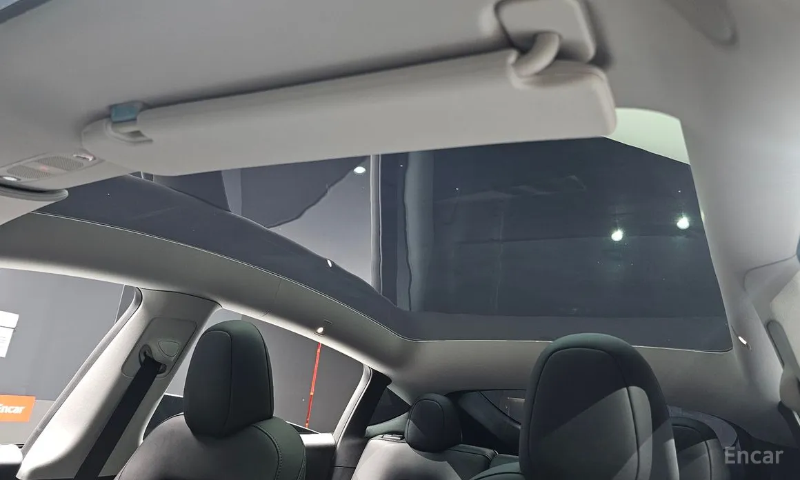 Фото 19 - Tesla Model Y