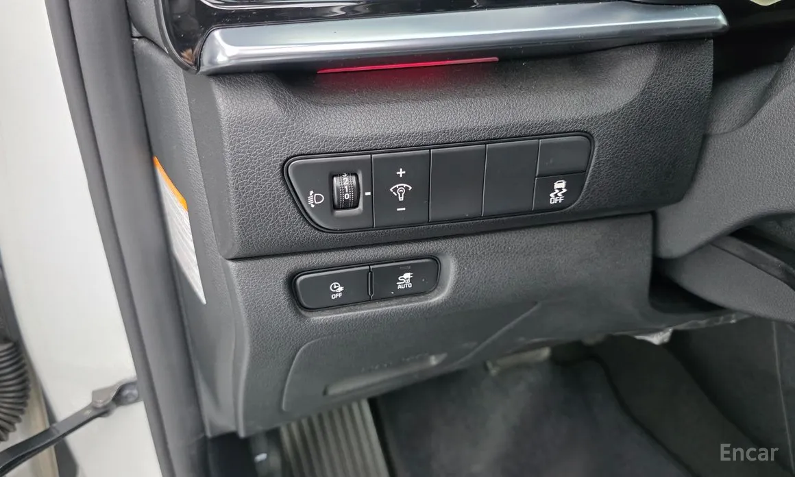 Фото 14 - Kia Niro