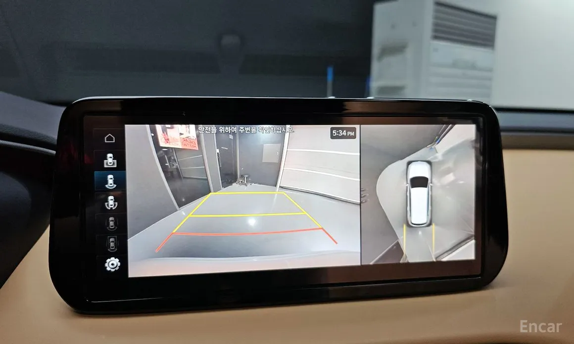 Фото 15 - Hyundai Santa Fe