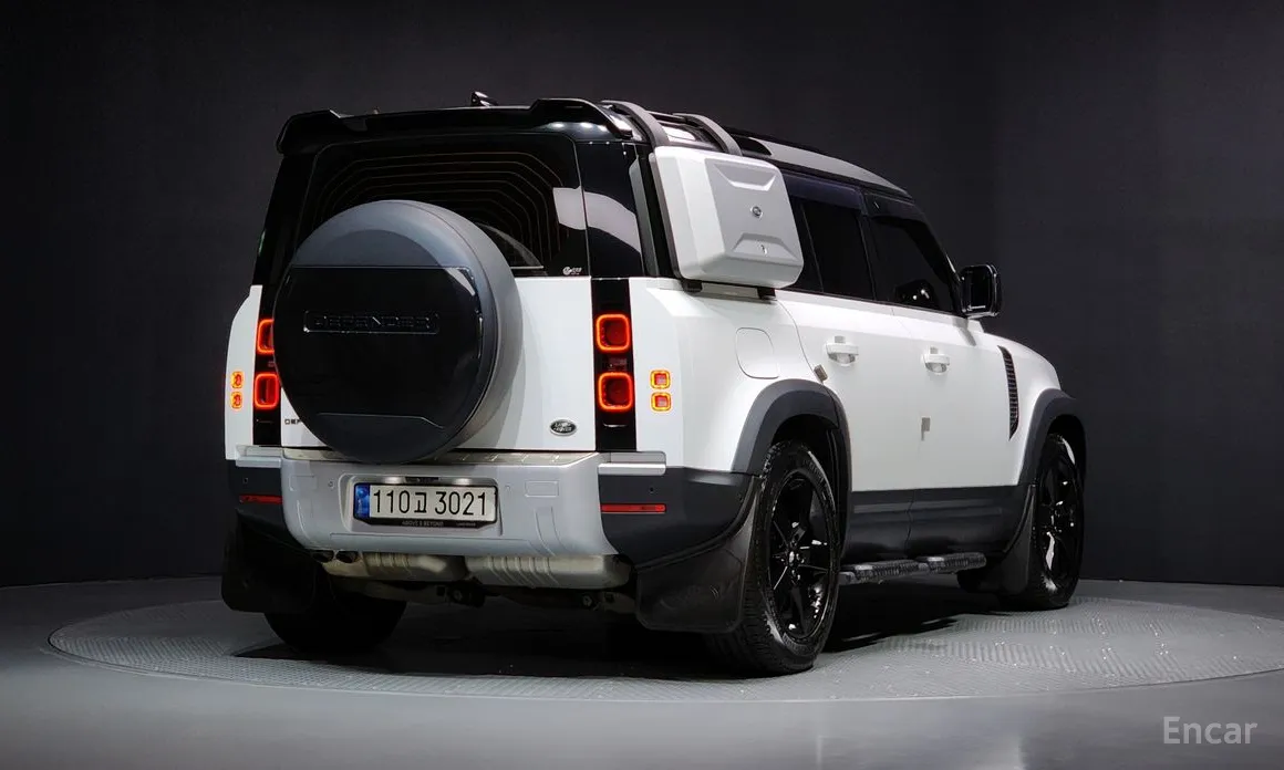 Фото 2 - Land Rover Defender
