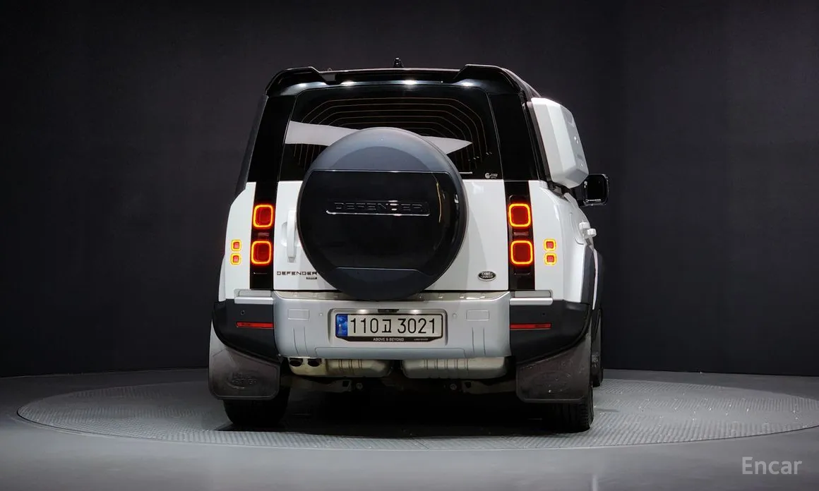 Фото 4 - Land Rover Defender