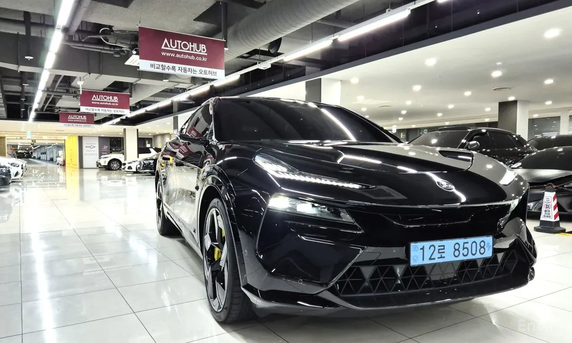 Фото 1 - Lotus Eletre