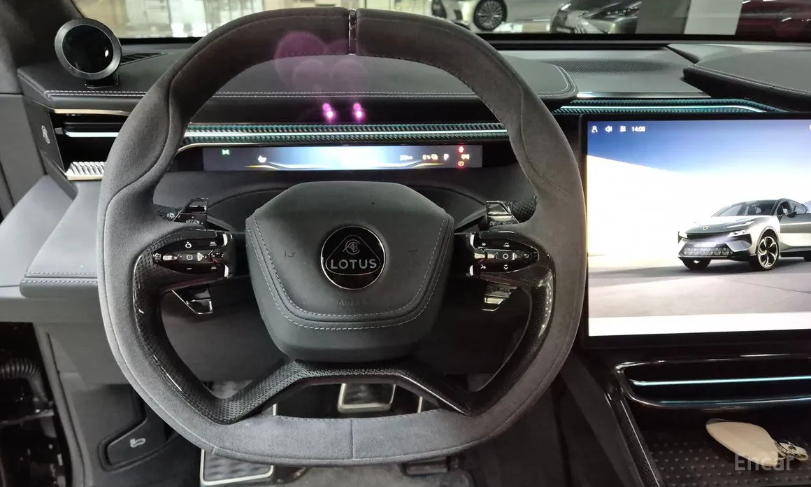 Фото 11 - Lotus Eletre