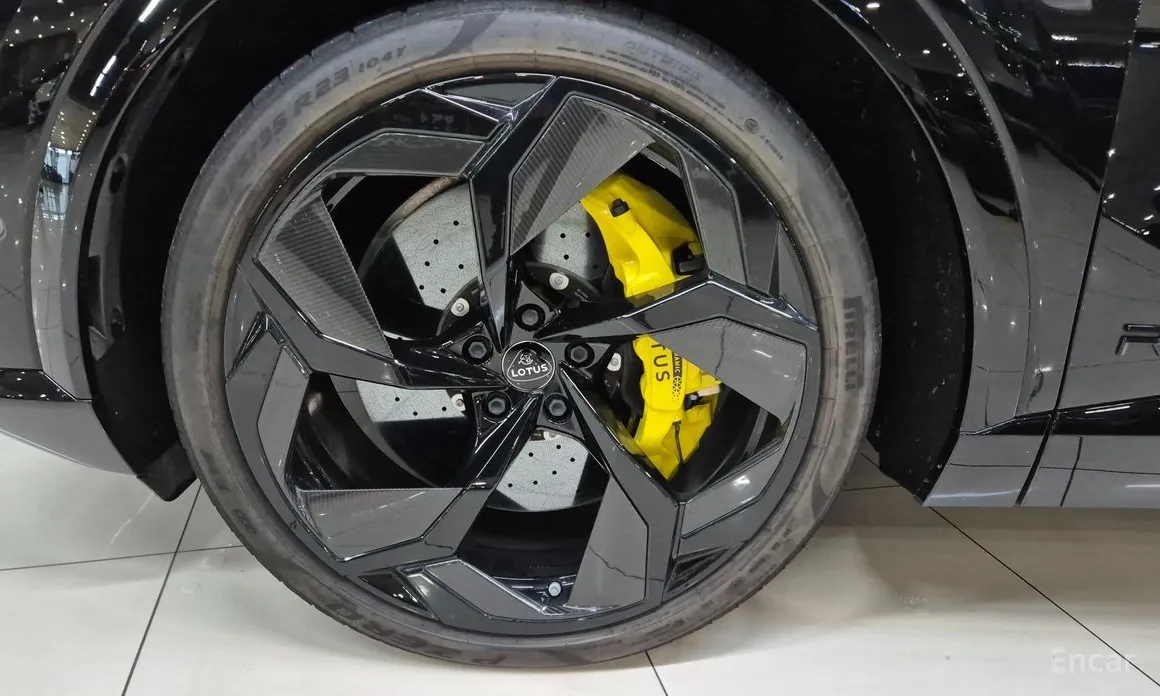 Фото 20 - Lotus Eletre