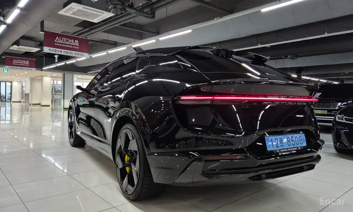 Фото 6 - Lotus Eletre