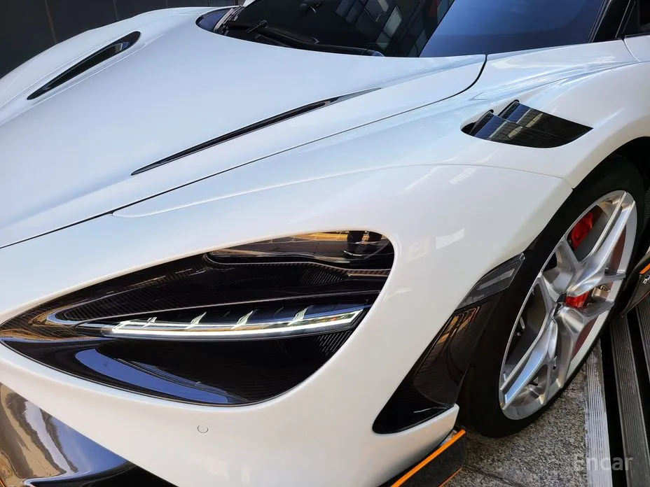 Фото 15 - McLaren 765LT