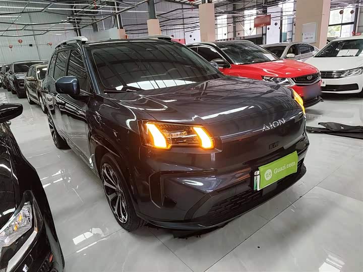 Фото 4 - GAC Aion V