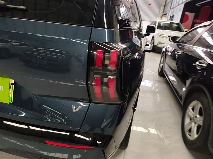 Фото 8 - GAC Aion V