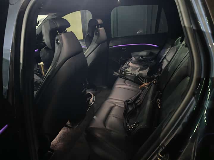 Фото 7 - Nio ES6