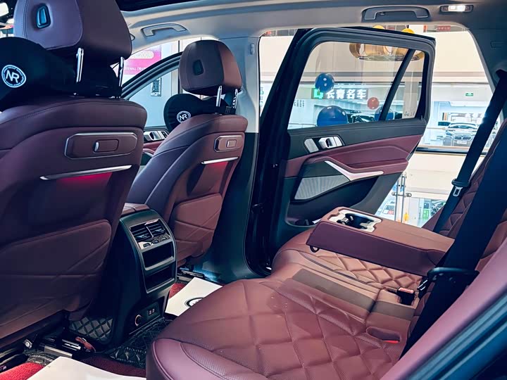 Фото 13 - BMW X5