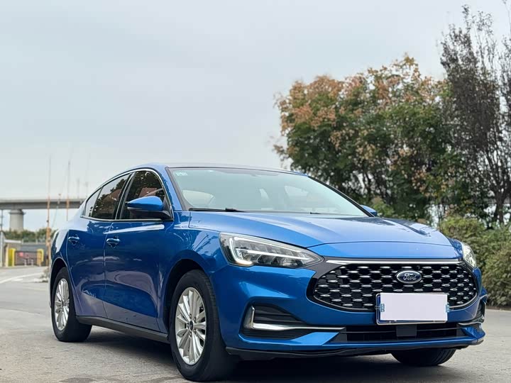 Фото 3 - Ford Focus