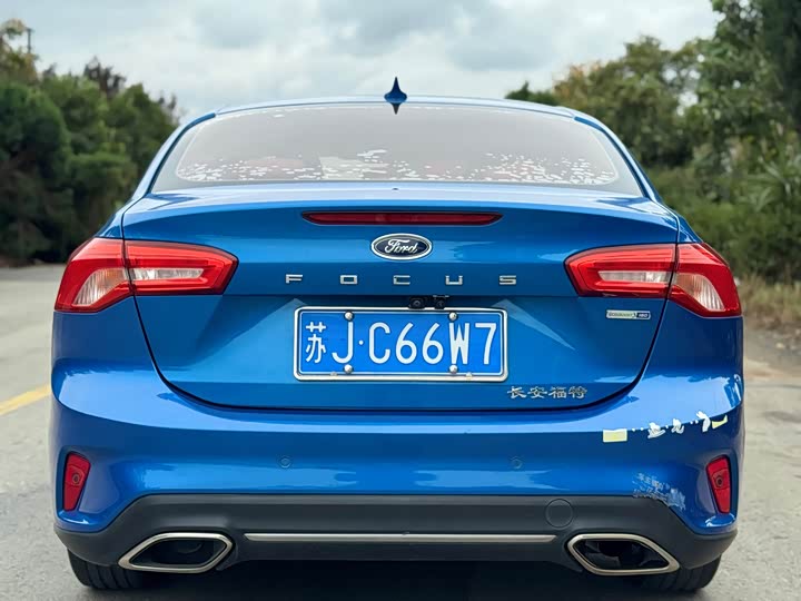 Фото 5 - Ford Focus