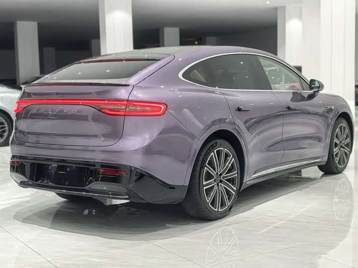 Фото 4 - Luxeed R7