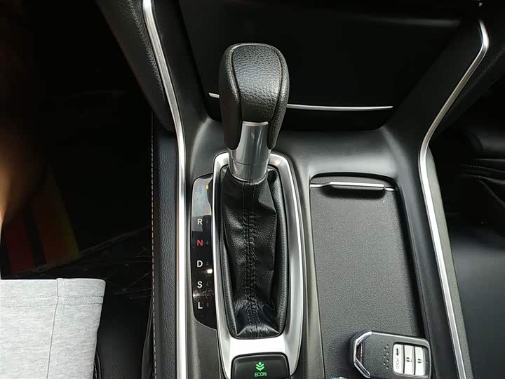 Фото 14 - Honda Inspire