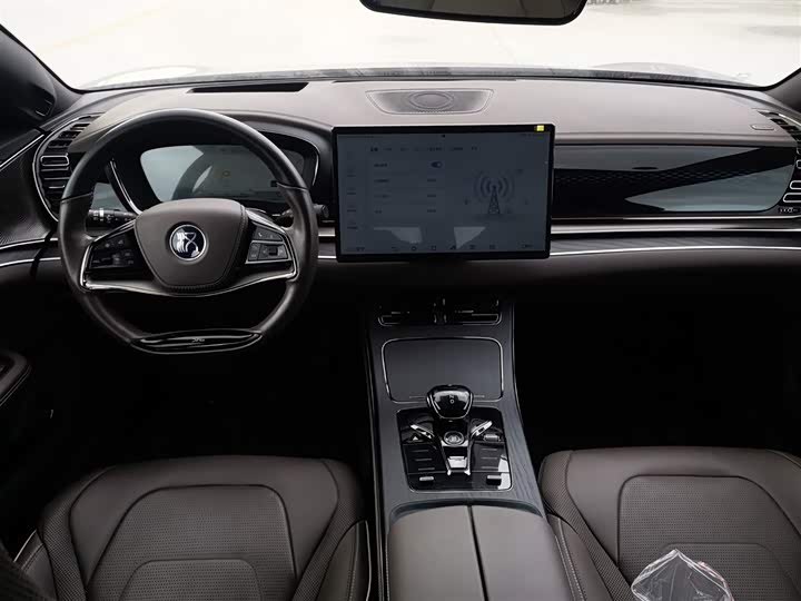 Фото 10 - BYD Han