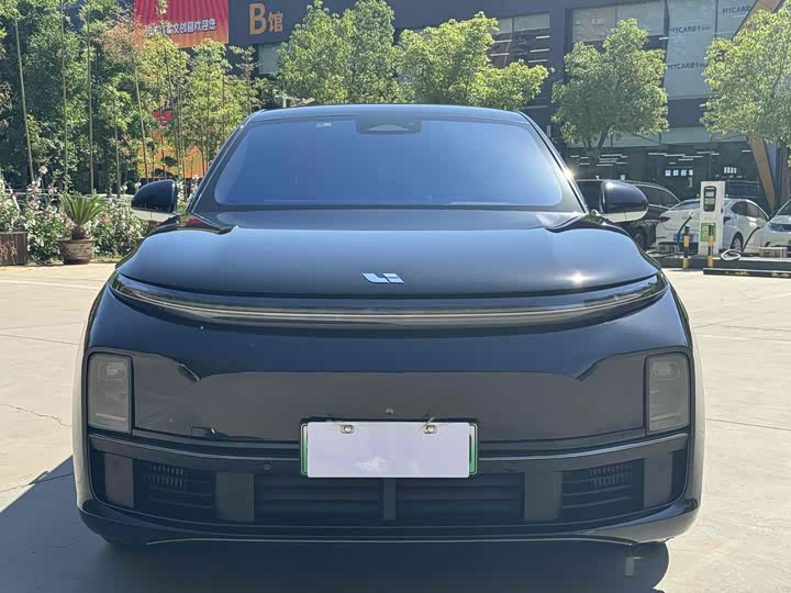 Фото 2 - LiXiang L7