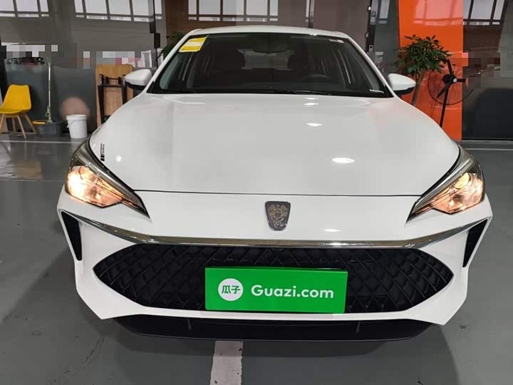 Фото 3 - Roewe i5