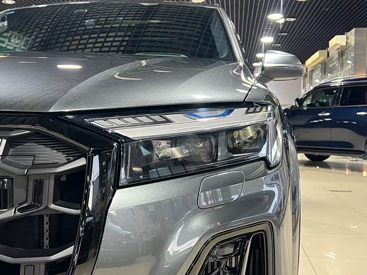 Фото 8 - Audi SQ7
