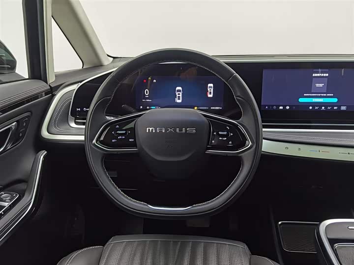 Фото 11 - Maxus G90