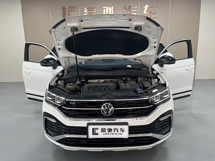 Фото 15 - Volkswagen Tayron X