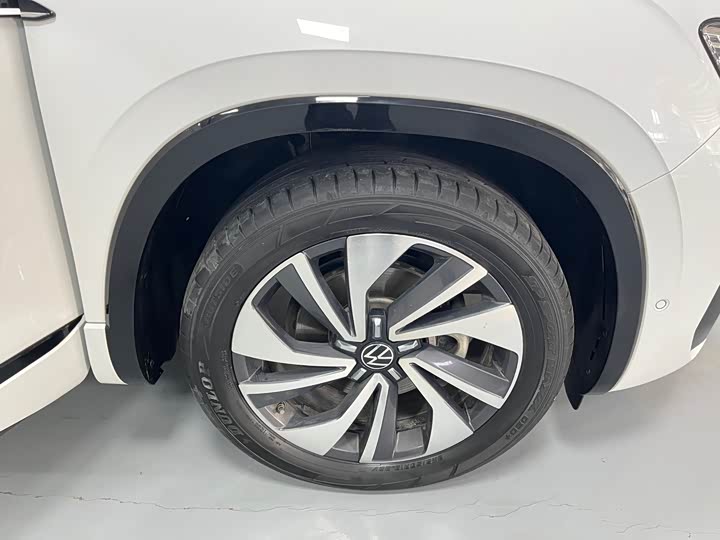 Фото 18 - Volkswagen Tayron X