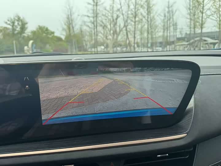 Фото 12 - Buick Envision Plus