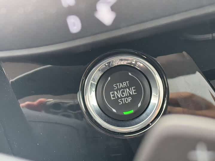 Фото 13 - Buick Envision Plus