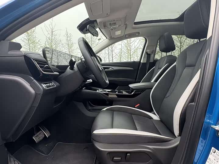 Фото 8 - Buick Envision Plus