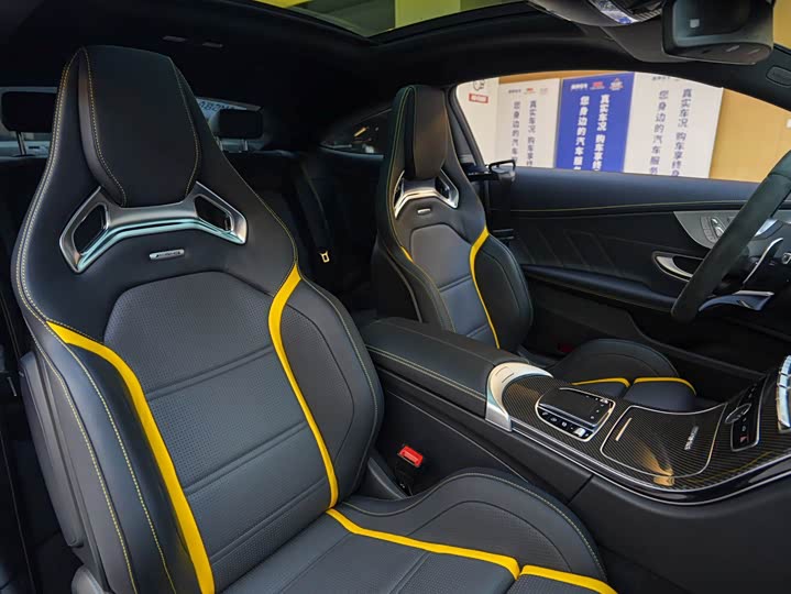 Фото 17 - Mercedes-Benz C-Class AMG