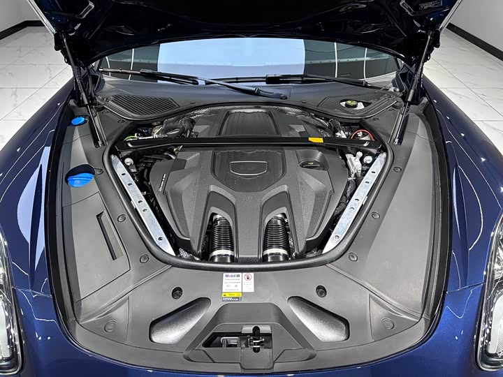 Фото 25 - Porsche Panamera